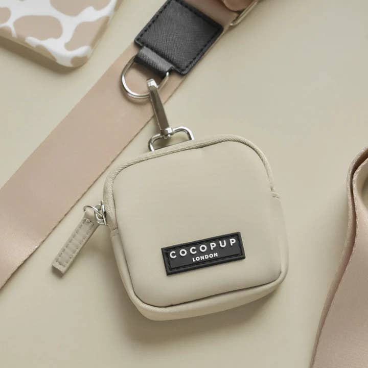cocopup london - caramel latte treat pouch