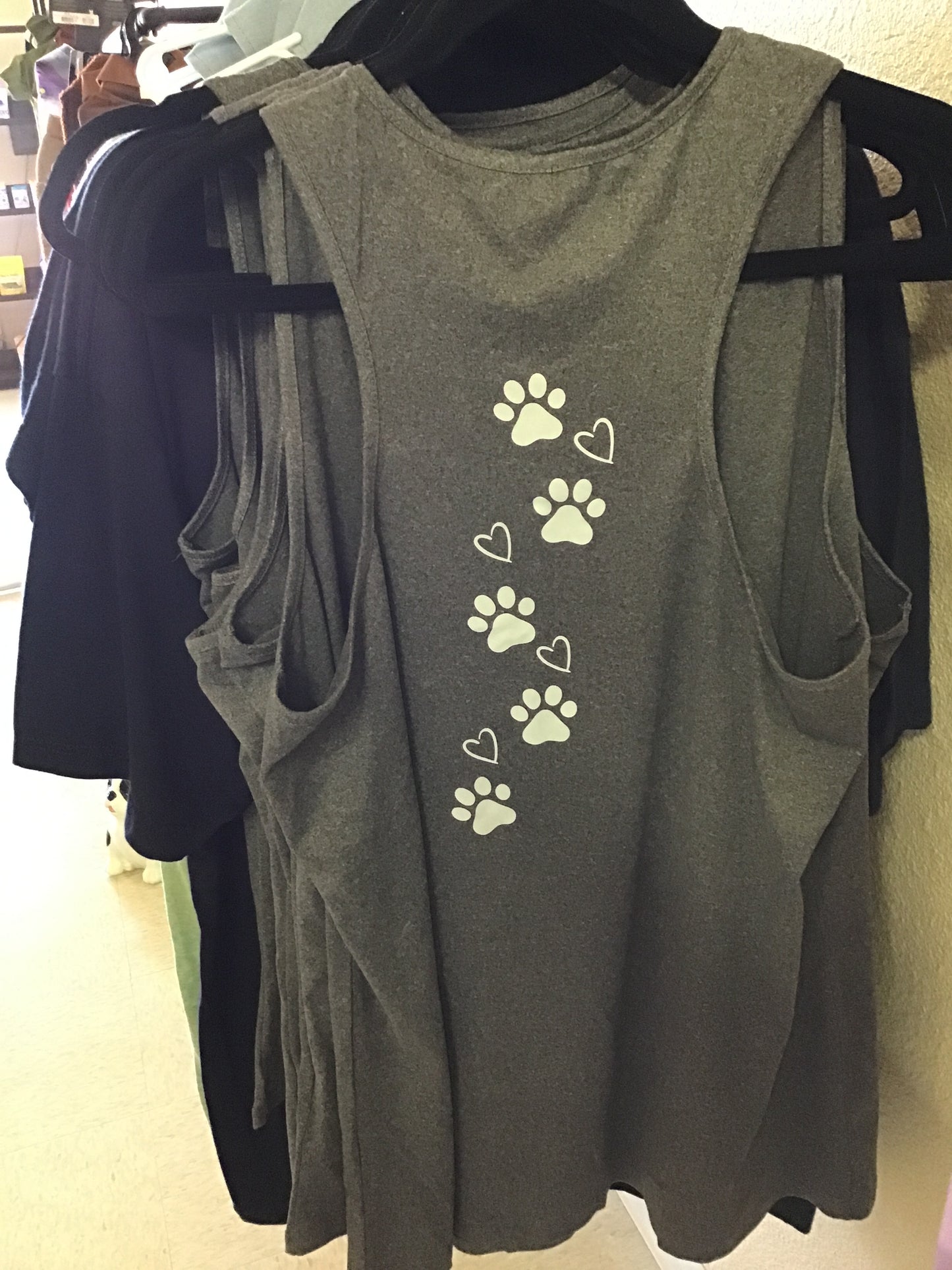 Tank top with paw prints