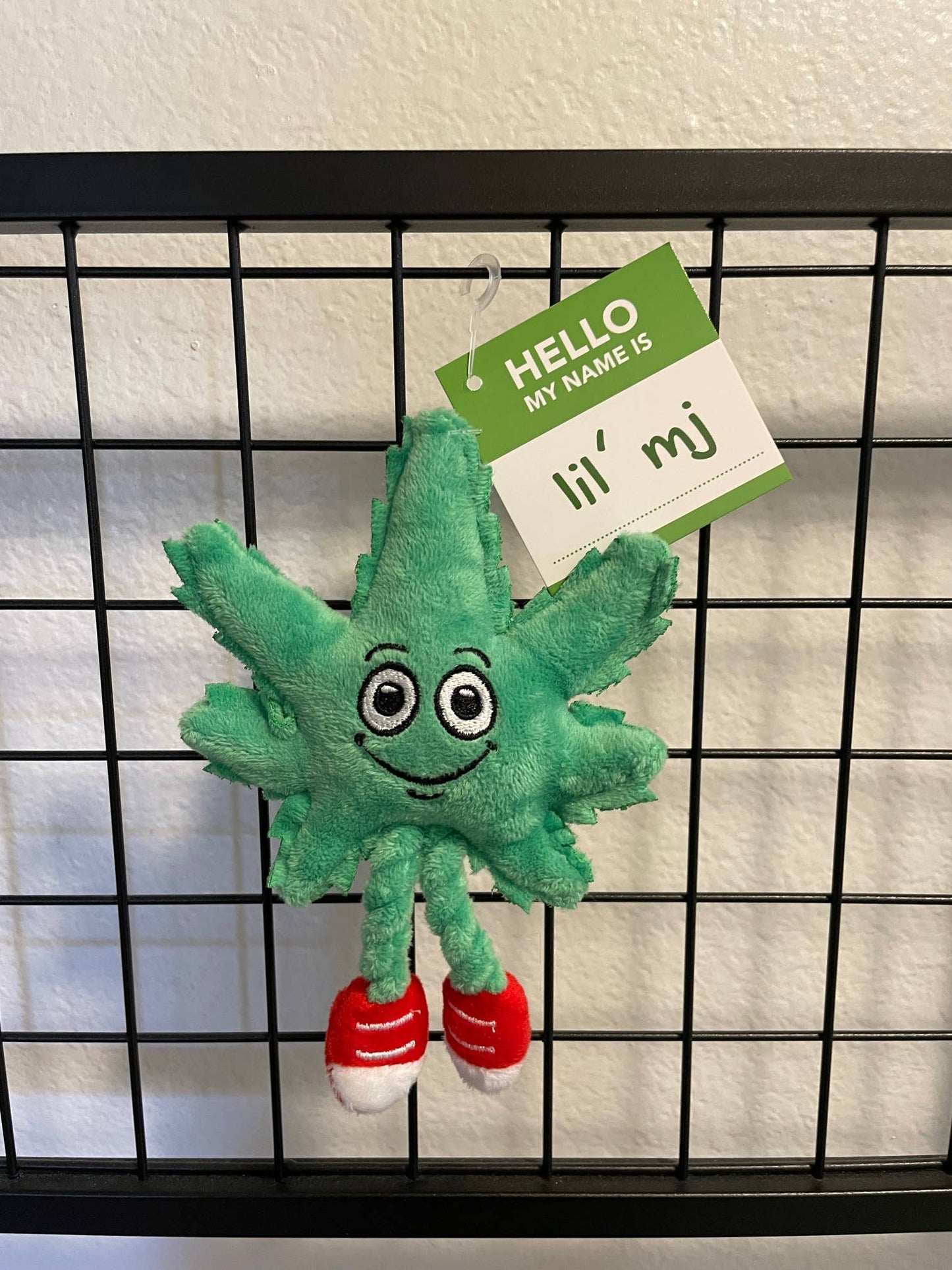 Paw:20 - Lil' MJ the Weed Leaf, Cat Toy